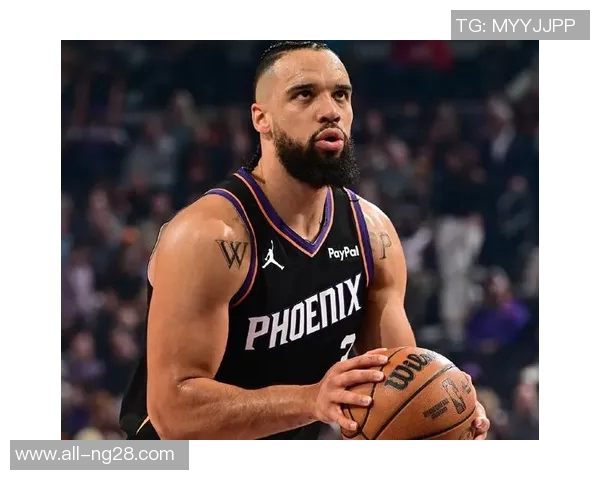 邓恩称布克与狄龙如冰火组合前者冷酷无情后者充满活力展现完美对比